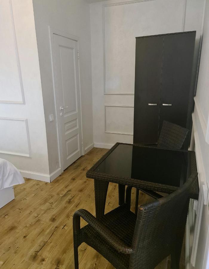 אלמטי Riverside Boutique Hotel מראה חיצוני תמונה