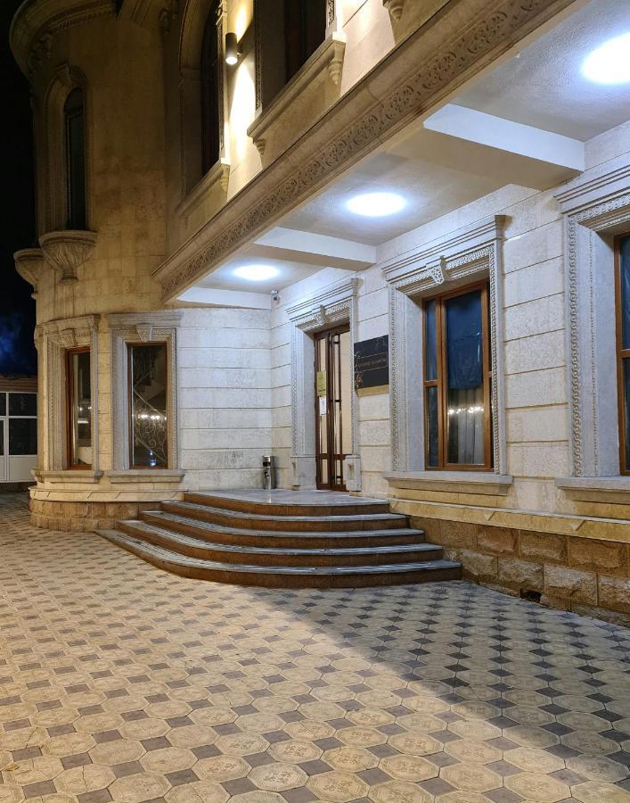 אלמטי Riverside Boutique Hotel מראה חיצוני תמונה
